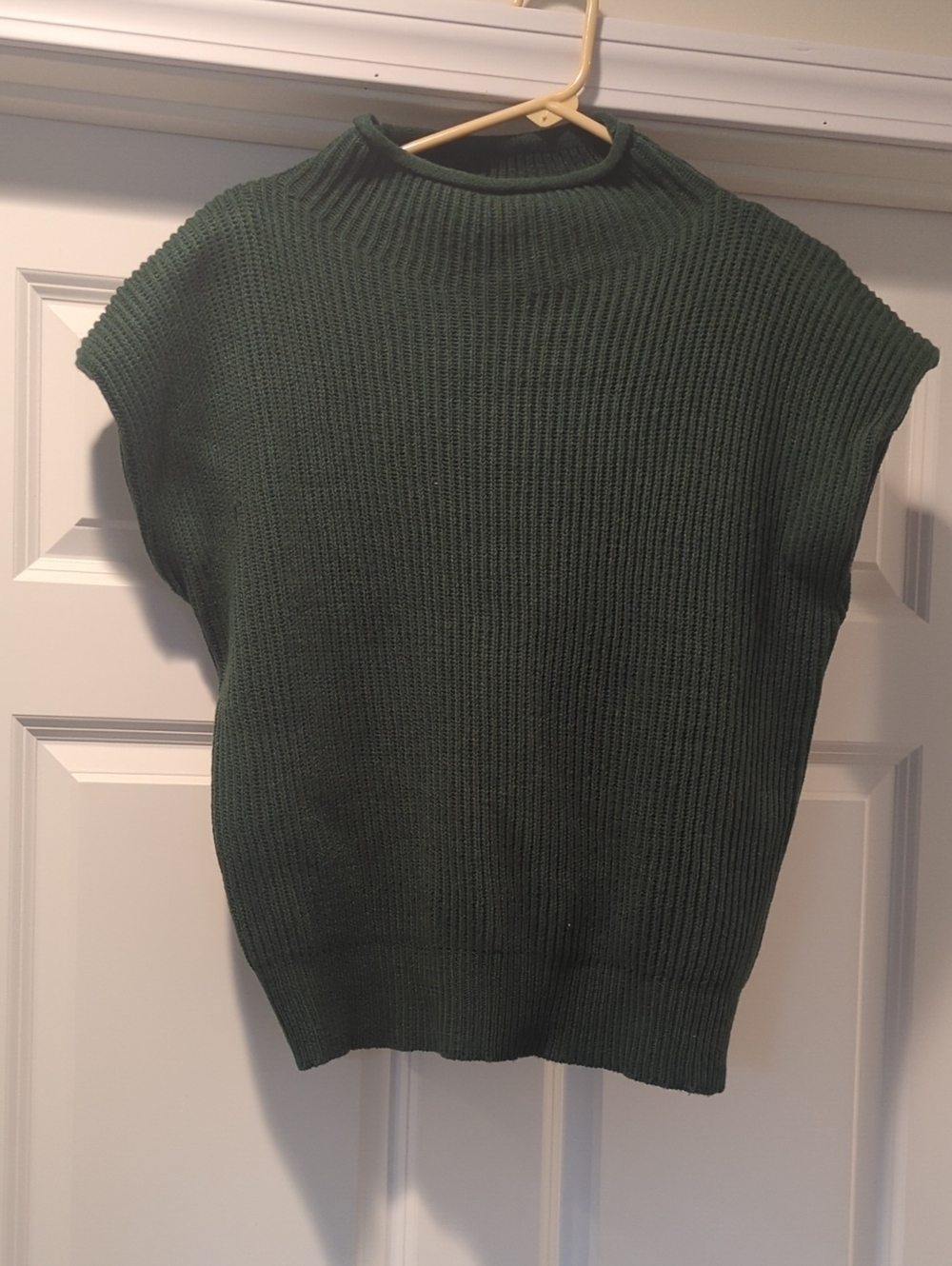 Zenana Dark Green Ribbed Crewneck Sweater Shirt